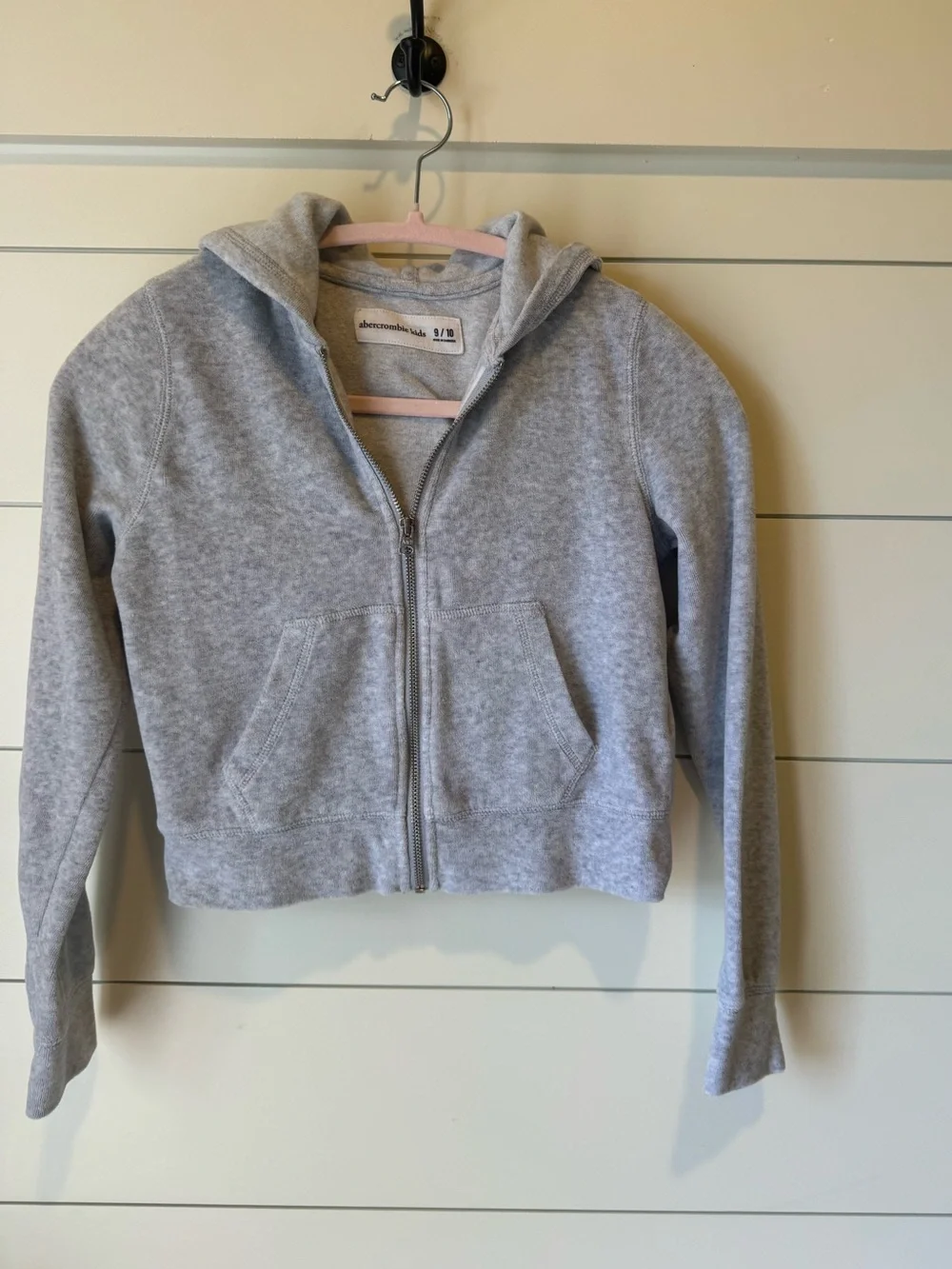 abercrombie kids Gray Zip-Up Hooded Sweatshirt 9/10